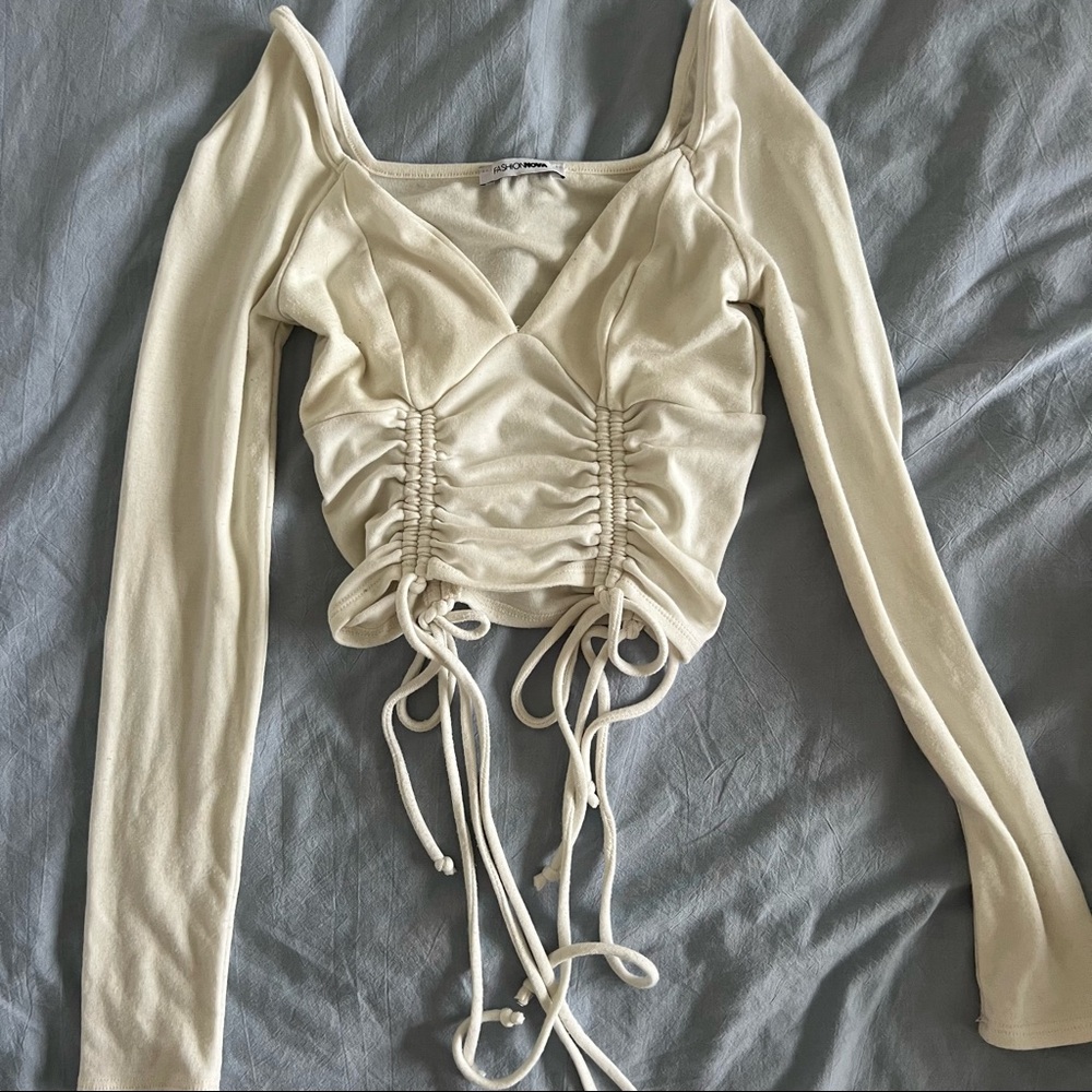 Long sleeve crop top